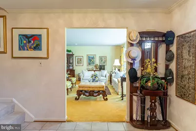 11905 Viewcrest Terrace, Silver Spring, MD 20902 - Photo 6