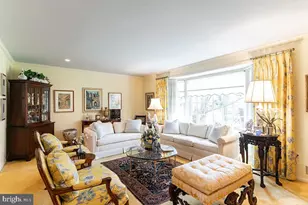 11905 Viewcrest Terrace, Silver Spring, MD 20902 - Photo 8