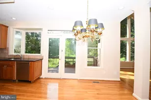 26 Holly Leaf Ct, Bethesda, MD 20817 - Photo 40