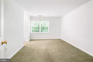 806 Amber Tree Ct, Gaithersburg, MD 20878 - Photo 30