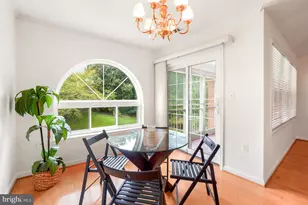 806 Amber Tree Ct, Gaithersburg, MD 20878 - Photo 12
