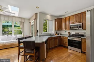 20303 Battery Bend Pl, Gaithersburg, MD 20886 - Photo 2