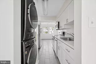 17445 Hoskinson Rd, Poolesville, MD 20837 - Photo 14