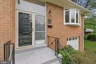 6412 Hollins Dr, Bethesda, MD 20817 - Photo 6