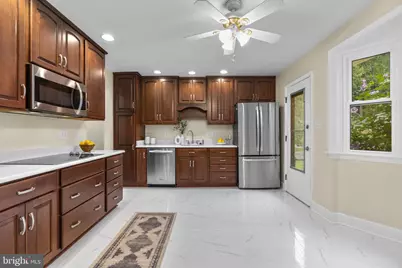 6412 Hollins Drive, Bethesda, MD 20817 - Photo 16