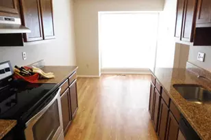 3121 Benton Square Dr, Olney, MD 20832 - Photo 2