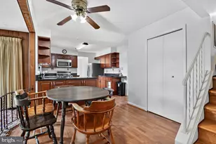 7905 Ivymount Terrace, Potomac, MD 20854 - Photo 8