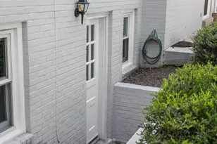 8212 Hawthorne Rd, Bethesda, MD 20817 - Photo 16