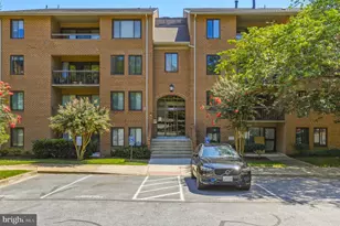 11405 Commonwealth Dr, Rockville, MD 20852 - Photo 1
