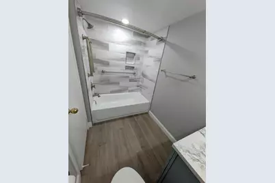 11405 Commonwealth  Dr #204, Rockville, MD 20852 - Photo 14