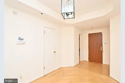 5610 Wisconsin Avenue #903, Chevy Chase, MD 20815 - Photo 12