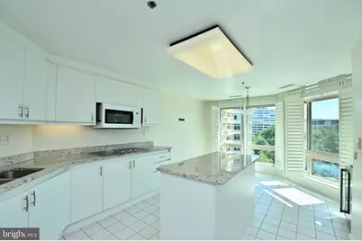5610 Wisconsin Avenue #903, Chevy Chase, MD 20815 - Photo 22