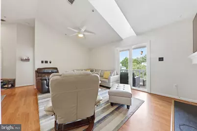 12216 Eagles Nest Court #J, Germantown, MD 20874 - Photo 4