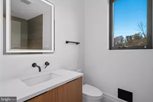 4902 Greenway Dr, Bethesda, MD 20816 - Photo 54