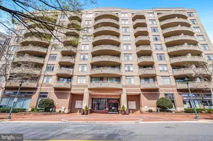 4801 Fairmont Ave, Bethesda, MD 20814 - Photo 2
