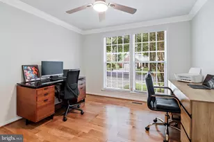 12217 Pissaro Dr, North Potomac, MD 20878 - Photo 6