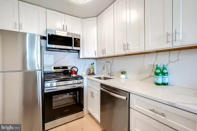 5225 Pooks Hill Road #1015S, Bethesda, MD 20814 - Photo 12