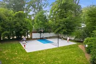 5644 Bent Branch Rd, Bethesda, MD 20816 - Photo 2