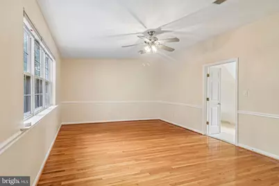 18428 Crownsgate Circle, Germantown, MD 20874 - Photo 32