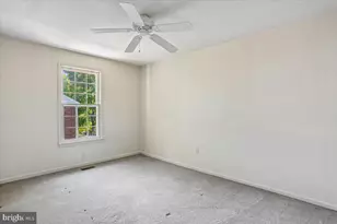 2303 Newton Dr, Rockville, MD 20850 - Photo 16