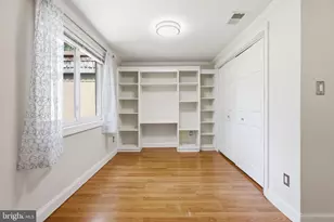 19538 Burlingame, Montgomery Village, MD 20886 - Photo 14