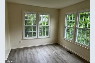 8630 Delcris Drive, Montgomery Village, MD 20886 - Photo 18