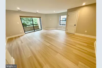 1 Dudley Court #39, Bethesda, MD 20814 - Photo 4