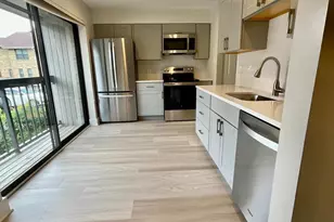 1 Dudley Ct, Bethesda, MD 20814 - Photo 2