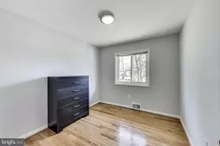 14316 Woodcrest Dr, Rockville, MD 20853 - Photo 18