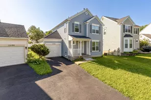 12106 Songbird Ln, Germantown, MD 20876 - Photo 2
