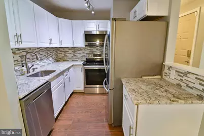 13111 Wonderland Way #1, Germantown, MD 20874 - Photo 12