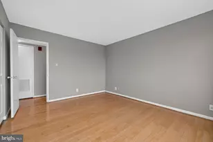 8315 N Brook Ln, Bethesda, MD 20814 - Photo 18