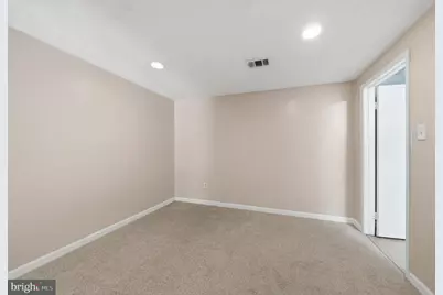 19100 Aldenham Court, Germantown, MD 20876 - Photo 30