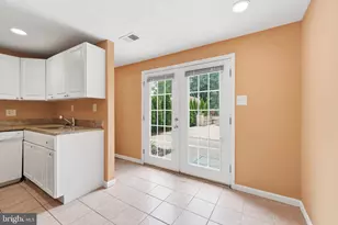 19100 Aldenham Ct, Germantown, MD 20876 - Photo 36