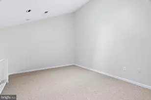 9934 Hellingly Pl, Gaithersburg, MD 20886 - Photo 20