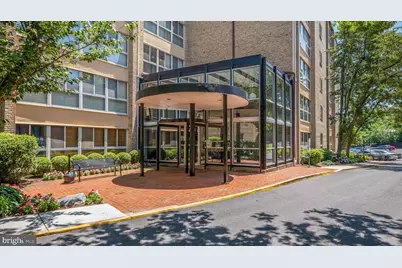 4970 Battery Lane #104, Bethesda, MD 20814 - Photo 2