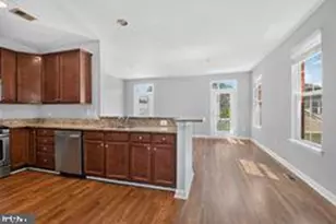 11612 Leesborough, Silver Spring, MD 20902 - Photo 4