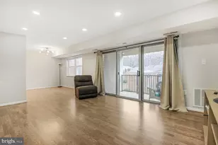 864 College Pkwy, Rockville, MD 20850 - Photo 4