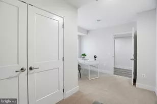 19510 Village Walk Dr, Montgomery Village, MD 20886 - Photo 24