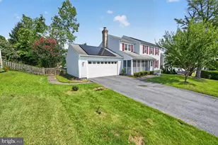 1608 Mithering Ln, Silver Spring, MD 20905 - Photo 2
