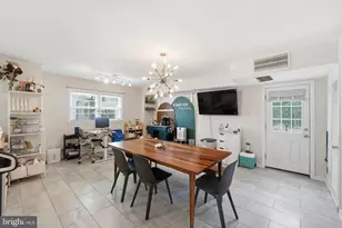 11317 College View Dr, Silver Spring, MD 20902 - Photo 2