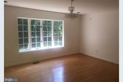 9917 Betteker Lane, Potomac, MD 20854 - Photo 2