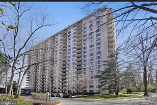 5225 Pooks Hill Rd, Bethesda, MD 20814 - Photo 4
