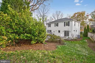 6309 Kenhowe Dr, Bethesda, MD 20817 - Photo 20