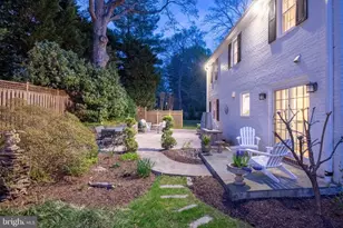 6309 Kenhowe Dr, Bethesda, MD 20817 - Photo 8