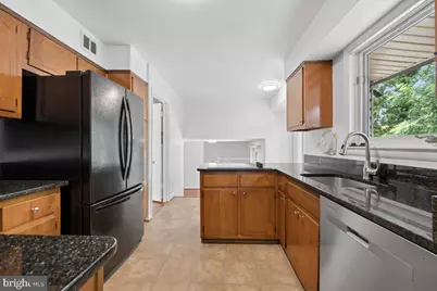 9202 Wilmett Court, Bethesda, MD 20817 - Photo 12
