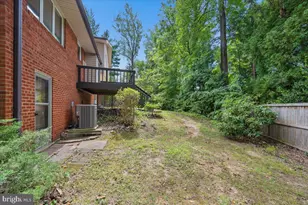 9202 Wilmett Ct, Bethesda, MD 20817 - Photo 50