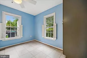19 Red Kiln Ct, Gaithersburg, MD 20878 - Photo 8