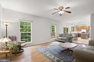 4012 Cotton Tree Ln, Burtonsville, MD 20866 - Photo 16