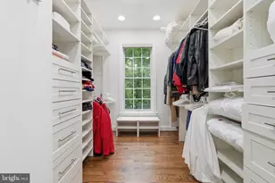 11640 Piney Spring Ln, Potomac, MD 20854 - Photo 16
